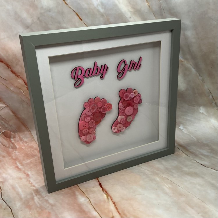 Handmade New Baby Button Pictures | 2 Designs