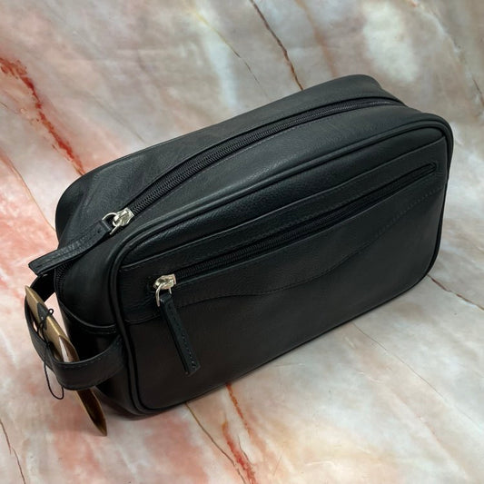 Men's Toiletry Bags | Leather | Black or Brown