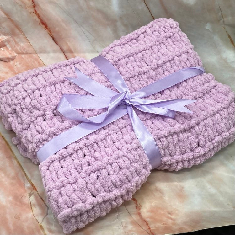 Hand Knitted Baby Blankets | END OF THE LINE