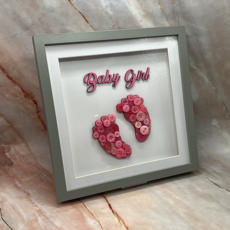 Handmade New Baby Button Pictures | 2 Designs